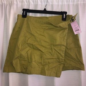 Target mini green skirt with buckle